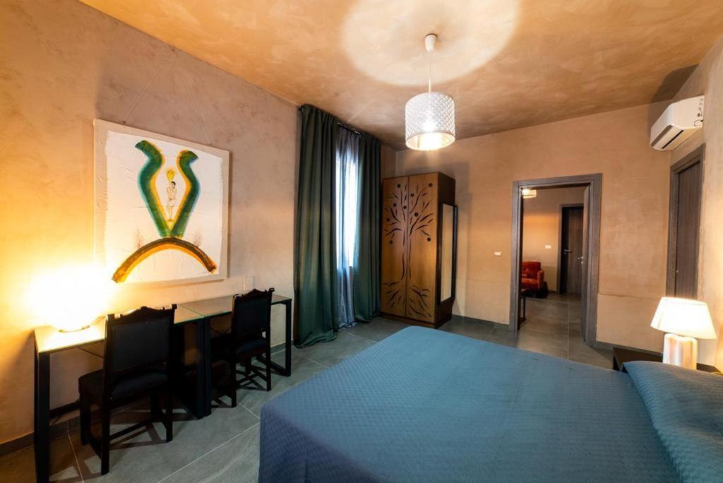 Speciale Tarshito'S Home - Atrium And Terrace Bari Buitenkant foto
