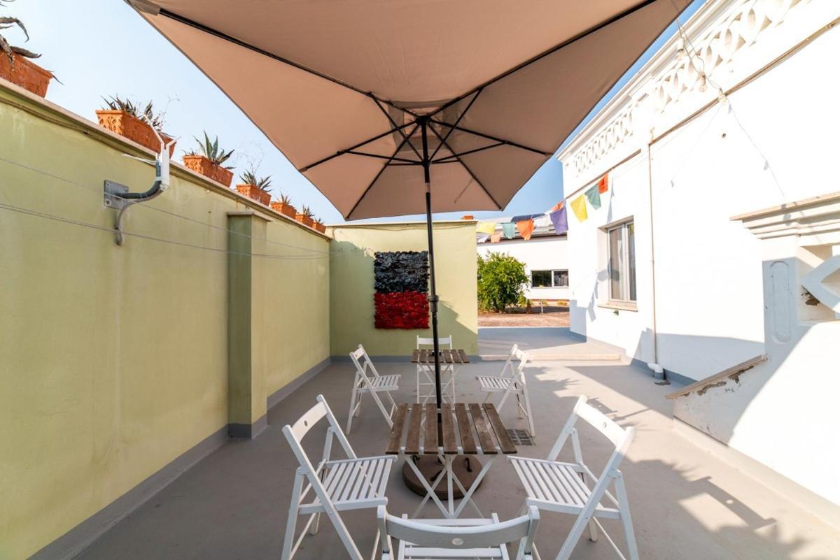 Speciale Tarshito'S Home - Atrium And Terrace Bari Buitenkant foto