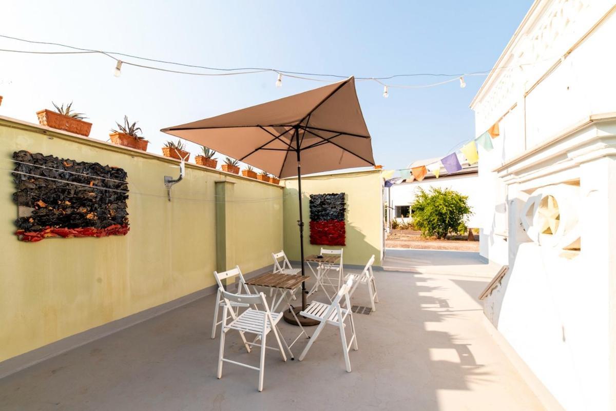 Speciale Tarshito'S Home - Atrium And Terrace Bari Buitenkant foto
